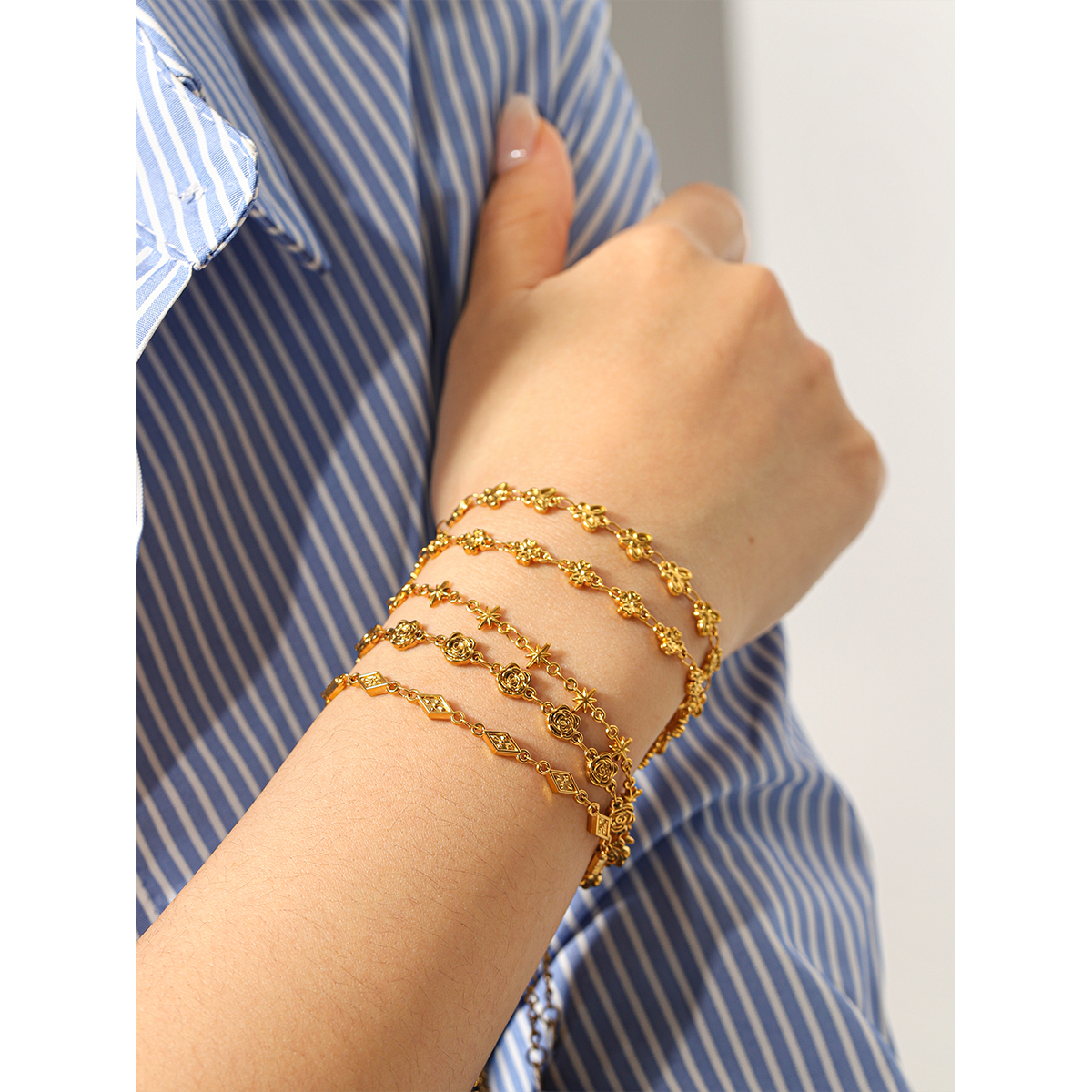 Butterfly Flower Charm Bracele - đánh giá và giá Butterfly Clasp Deployant