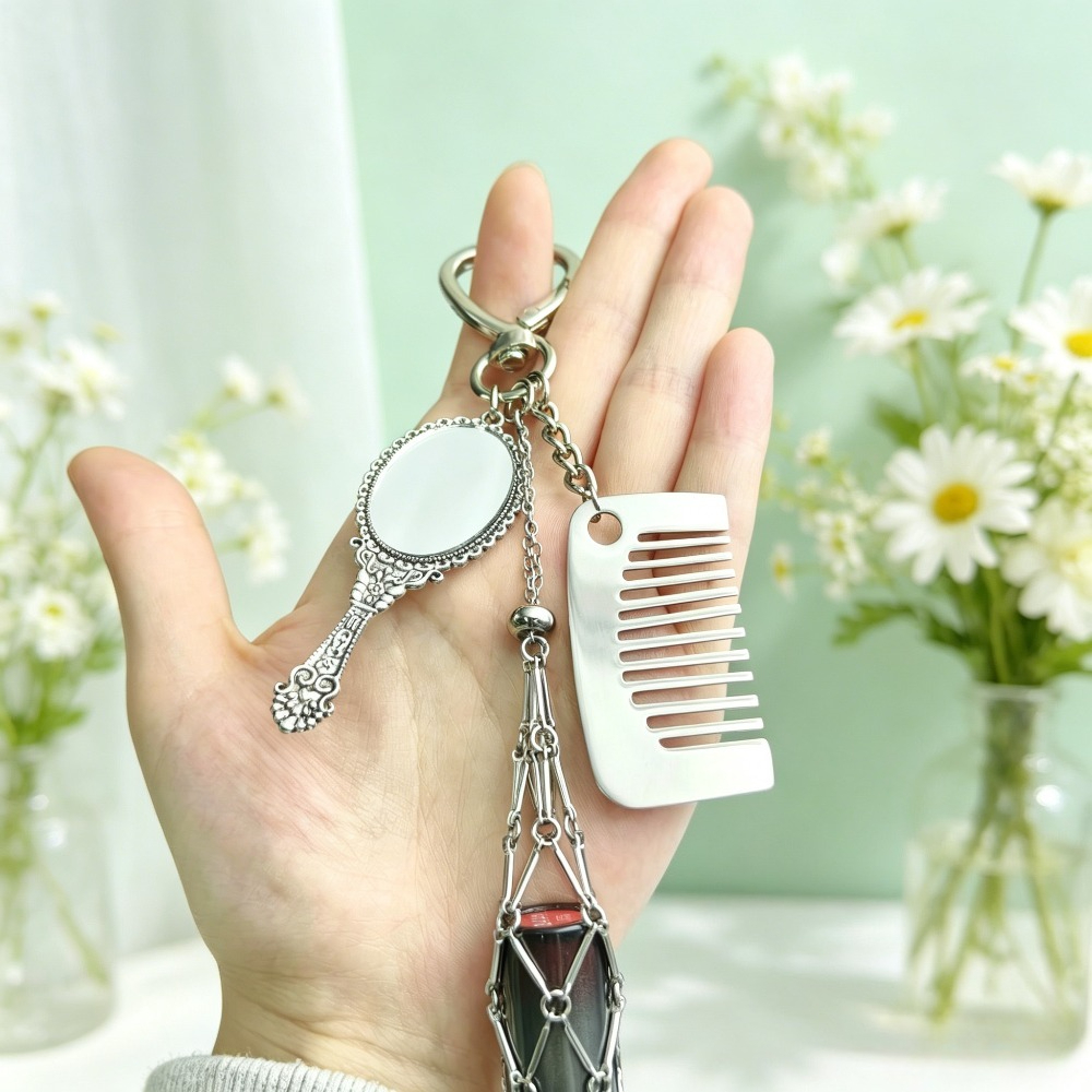 Vintage Metal Mesh Lipstick Ba - đánh giá và giá Mesh Strap Metal